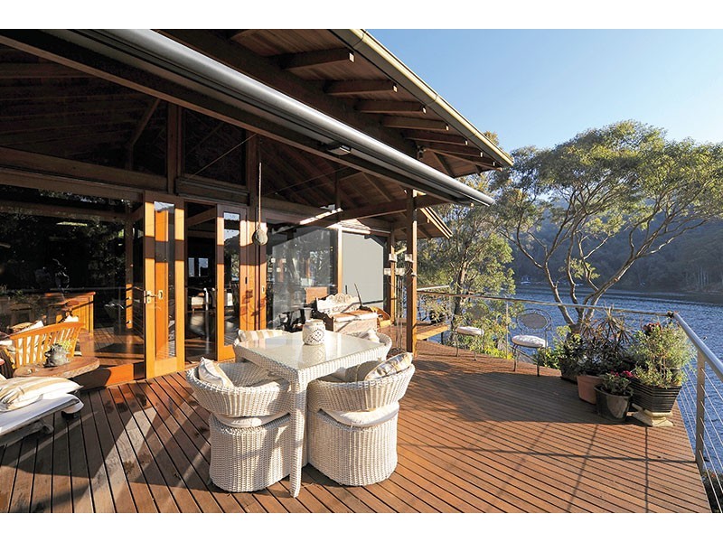 2 Lovett Bay, Lovett Bay NSW 2105