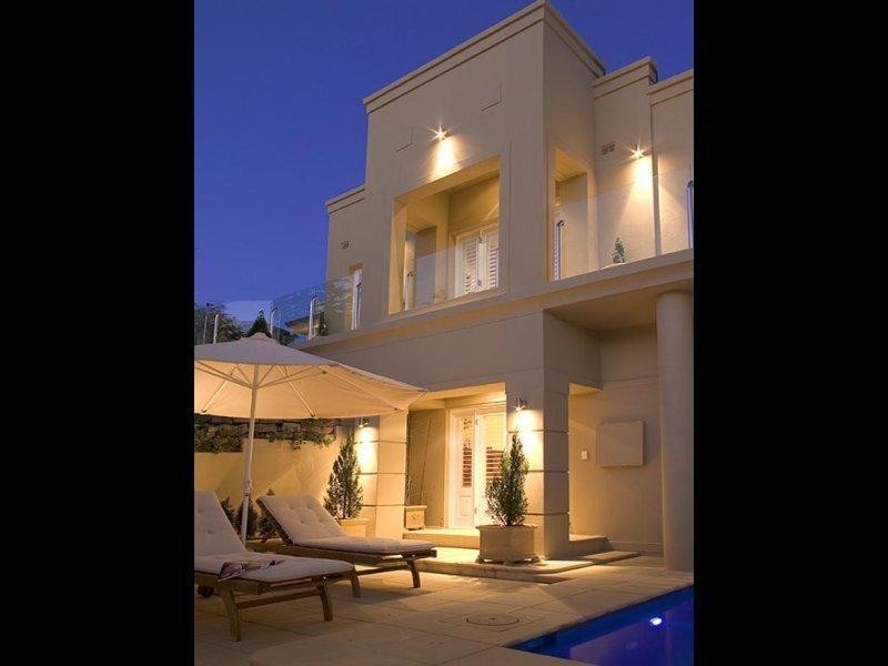 33 The Serpentine, Bilgola NSW 2107