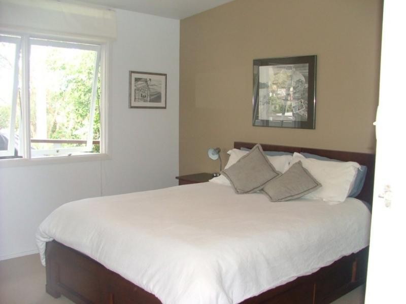 10 The Crescent, North Narrabeen NSW 2101