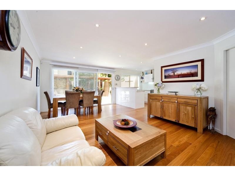 11 Irrawong Road, North Narrabeen NSW 2101