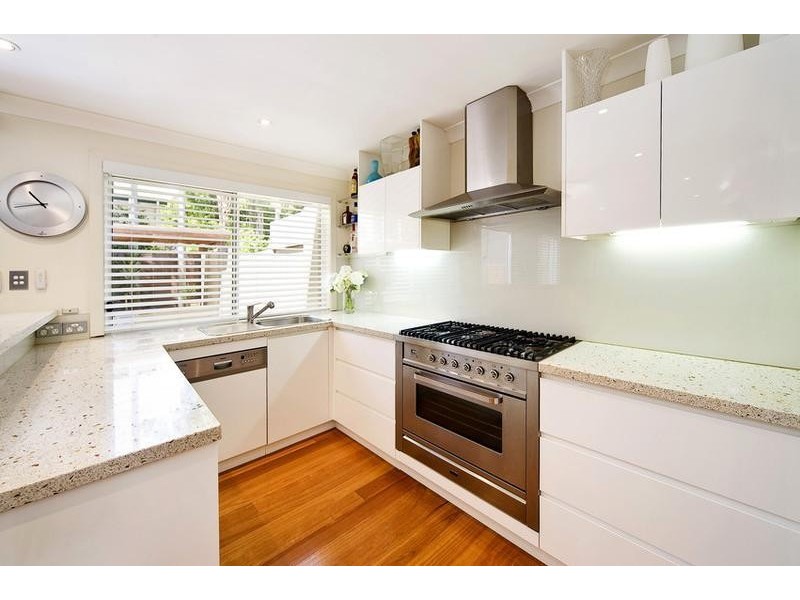 11 Irrawong Road, North Narrabeen NSW 2101