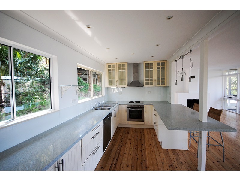 30 Thompson Street, Scotland Island NSW 2105