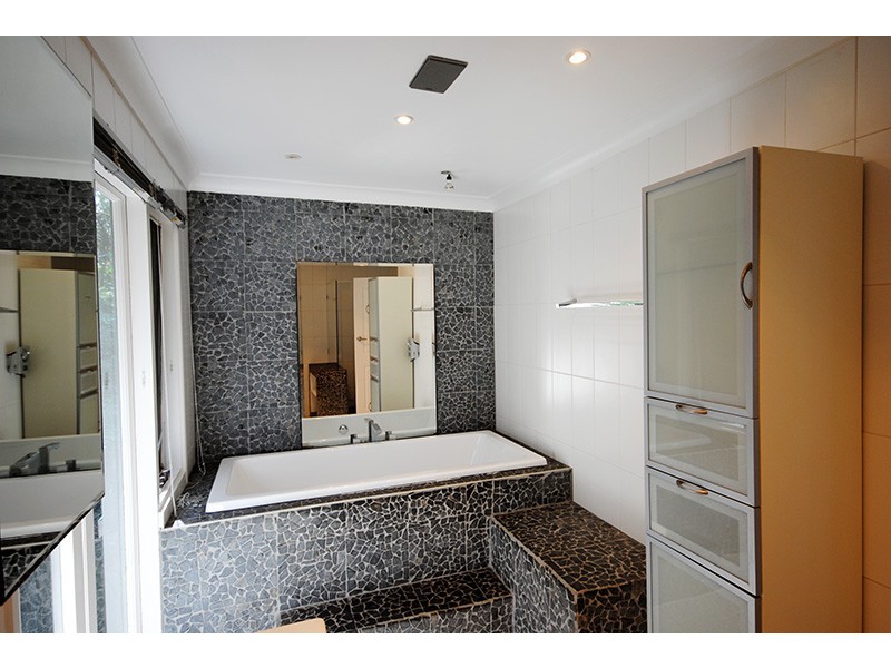 30 Thompson Street, Scotland Island NSW 2105