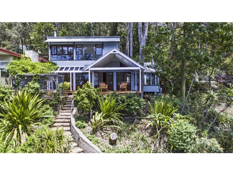 10 Wirringulla Avenue, Elvina Bay NSW 2105