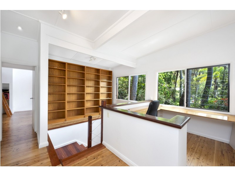 10 Wirringulla Avenue, Elvina Bay NSW 2105