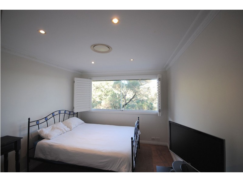 4 Georgia Lee Place, Clareville NSW 2107