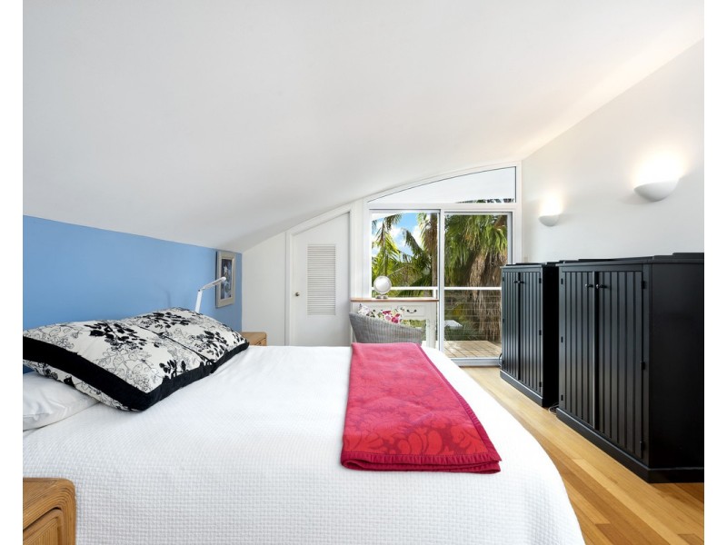 9 Alkira Circuit, Narraweena NSW 2099