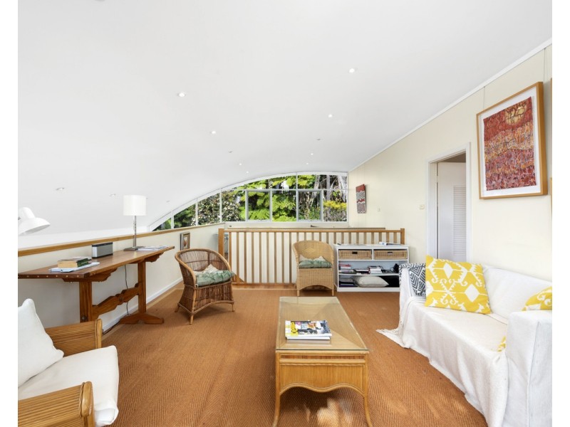 9 Alkira Circuit, Narraweena NSW 2099