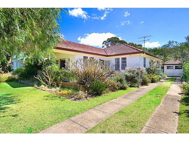 12 Ross Street, Newport NSW 2106