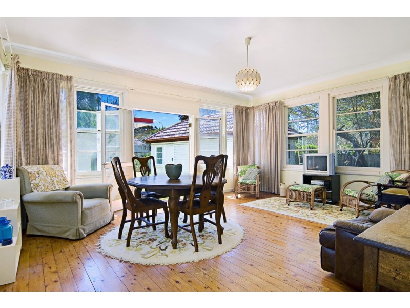 12 Ross Street, Newport NSW 2106