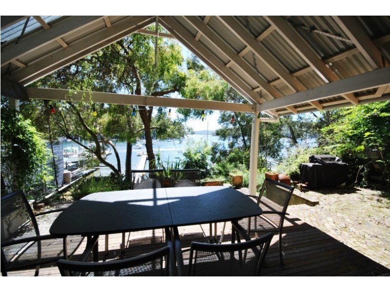 10 Wirringulla Avenue, Elvina Bay NSW 2105