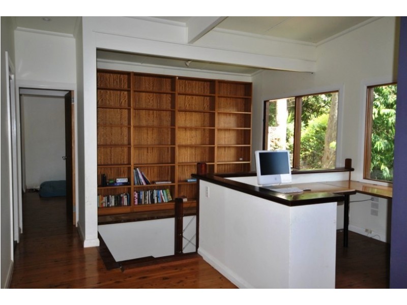 10 Wirringulla Avenue, Elvina Bay NSW 2105