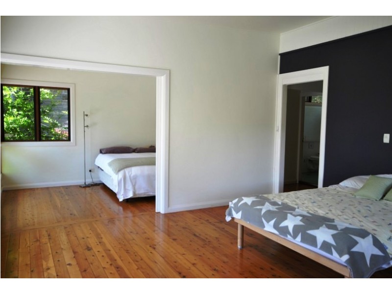 10 Wirringulla Avenue, Elvina Bay NSW 2105