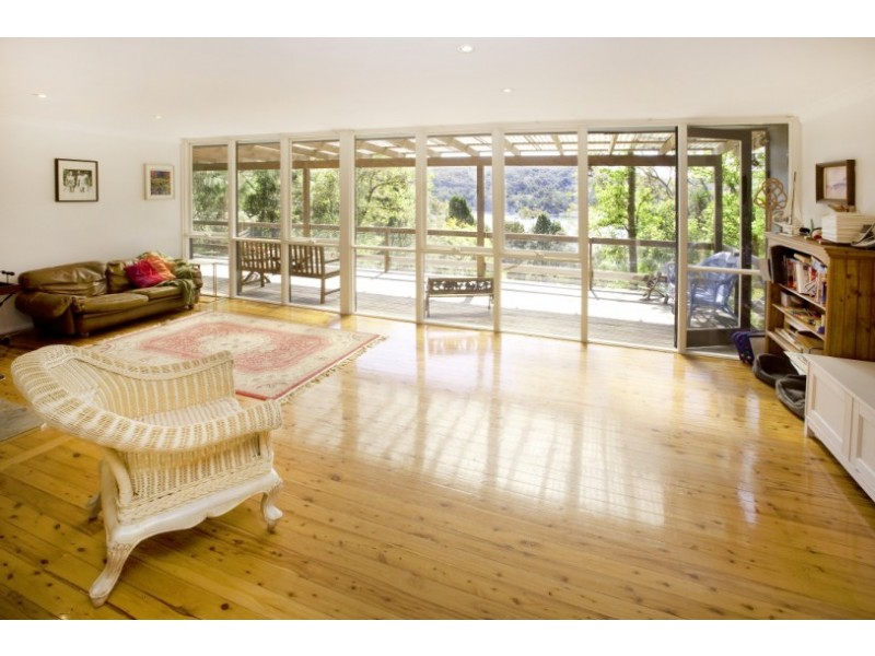 20 Robertson Road, Scotland Island NSW 2105