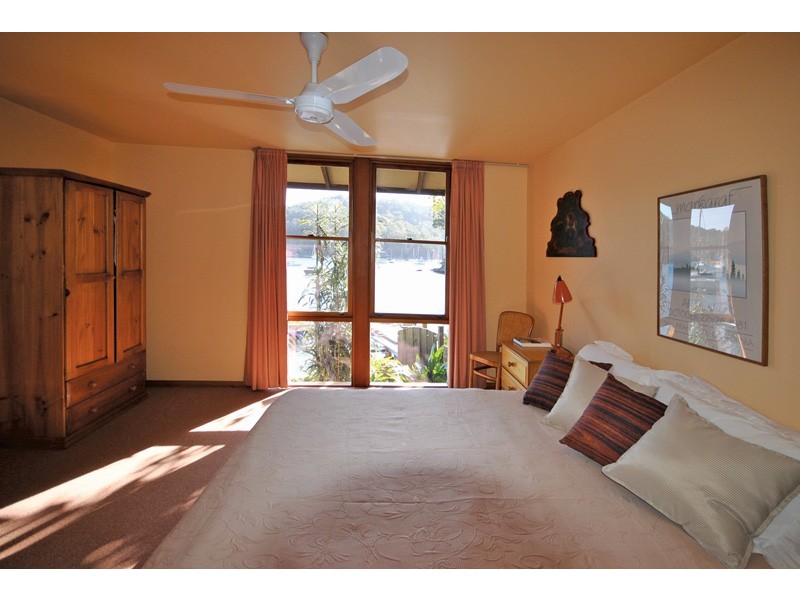 14 The Portions, Lovett Bay NSW 2105