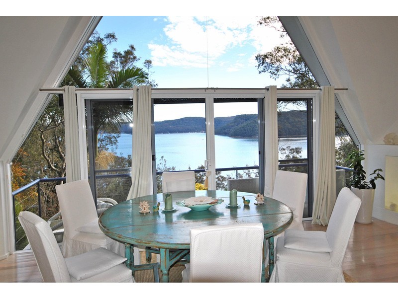 128 Riverview Road, Avalon NSW 2107