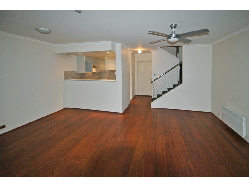 36/2 Forest Road, Warriewood NSW 2102