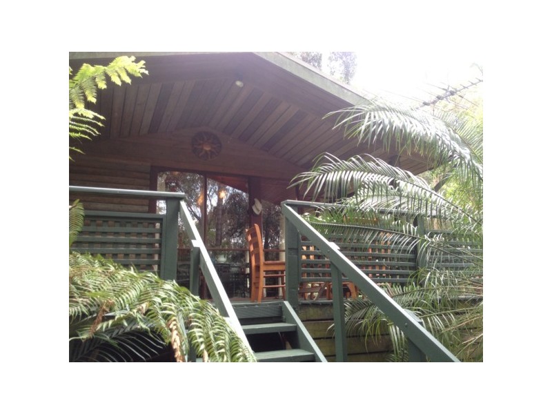 123 Thompson Street, Scotland Island NSW 2105