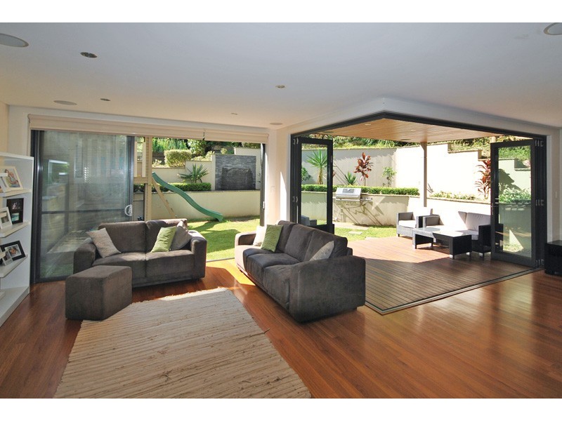 32 Cabbage Tree Road, Bayview NSW 2104