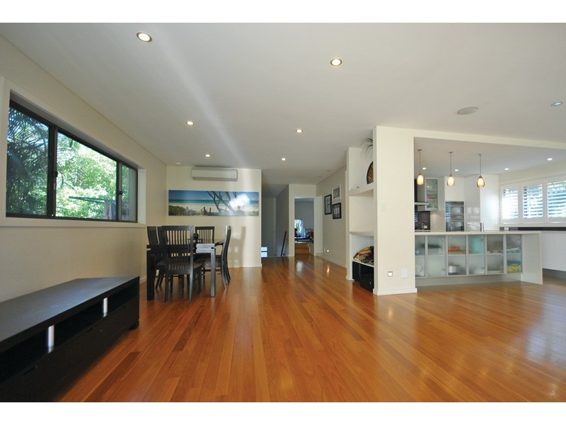 32 Cabbage Tree Road, Bayview NSW 2104