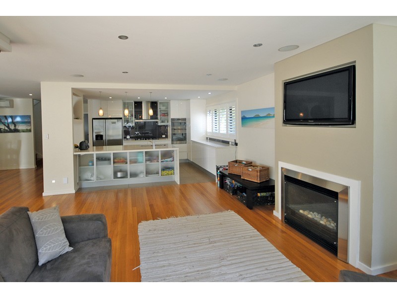 32 Cabbage Tree Road, Bayview NSW 2104