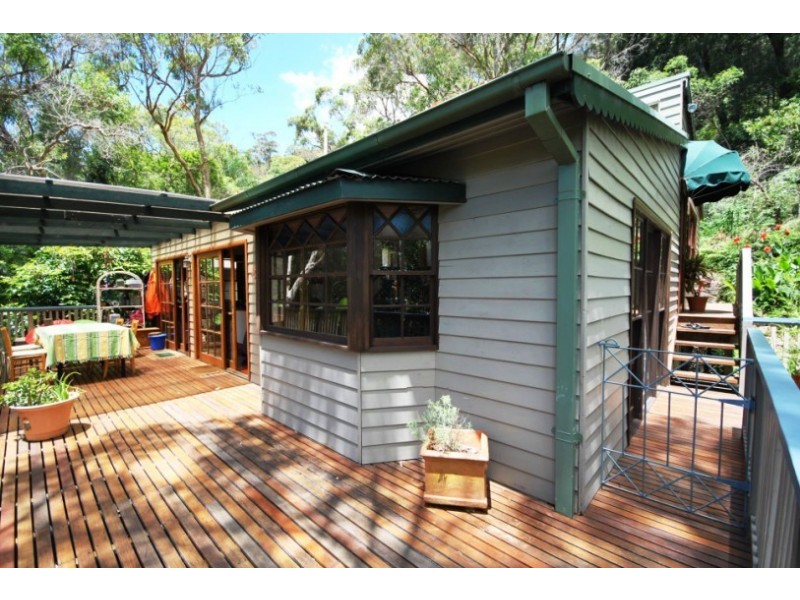 25 Wirringulla Avenue, Elvina Bay NSW 2105