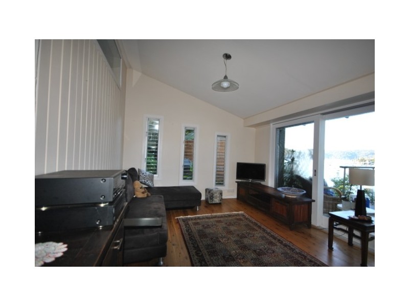 15 Douglas Estate, Church Point NSW 2105