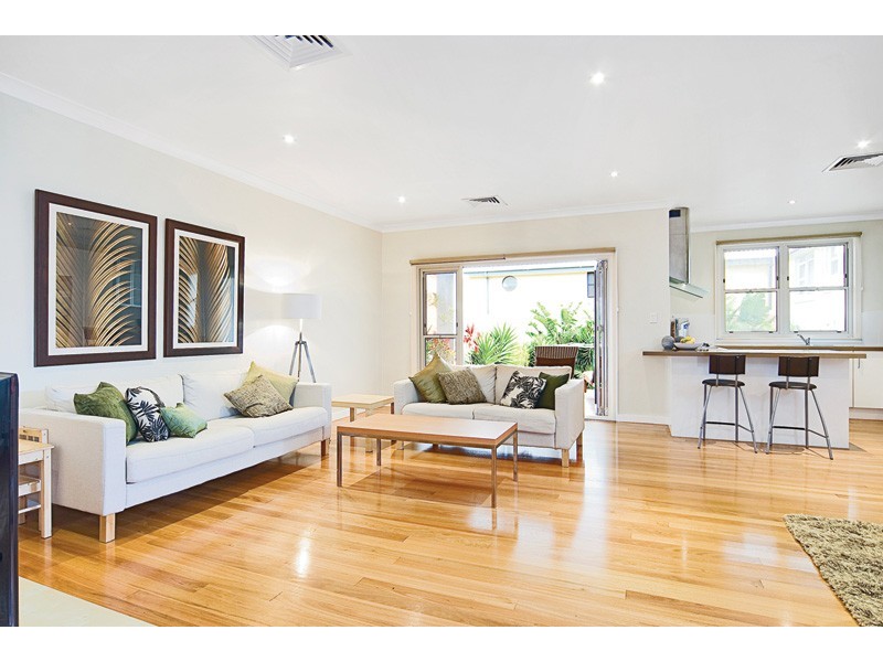 22 Robertson Road, North Curl Curl NSW 2099