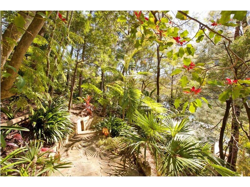 112 McCarrs Creek Road, Church Point NSW 2105