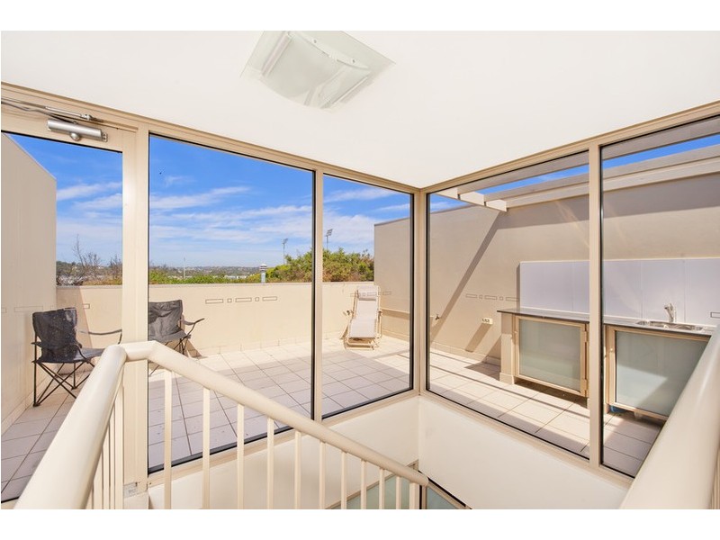 4/23B Pine Avenue, Brookvale NSW 2100