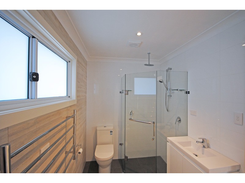 32a Queens Parade, Newport NSW 2106