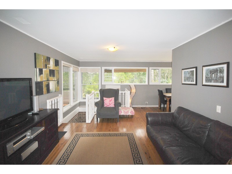 36 Parkinson Avenue, South Turramurra NSW 2074