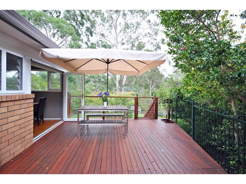 36 Parkinson Avenue, South Turramurra NSW 2074