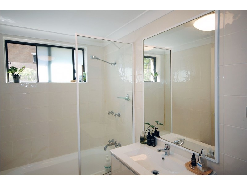 1/34-38 Boronia Street, Dee Why NSW 2099