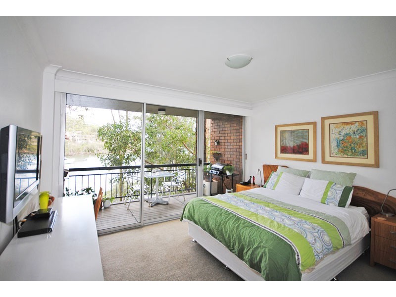 4/302 Burns Bay Road, Lane Cove NSW 2066