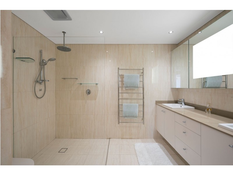 2/83-85 Beaconsfield Street, Newport NSW 2106