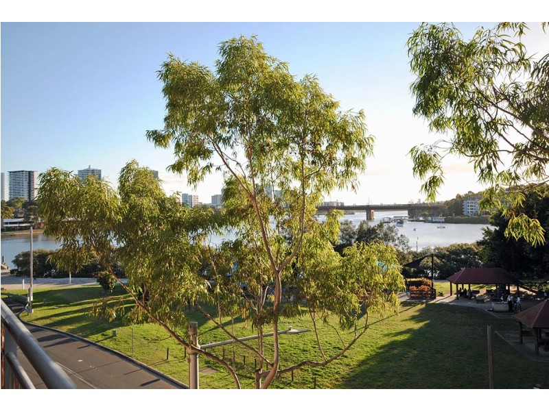 1121/100 Belmore Street, Meadowbank NSW 2114