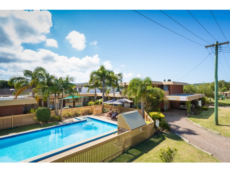 10/11 CHAPMAN AVENUE, Merimbula NSW 2548