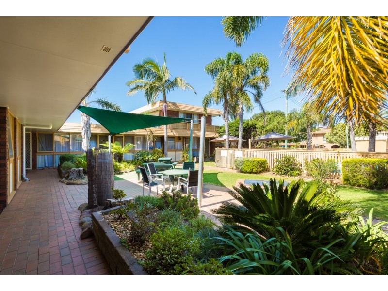 10/11 CHAPMAN AVENUE, Merimbula NSW 2548