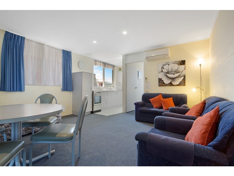 10/11 CHAPMAN AVENUE, Merimbula NSW 2548