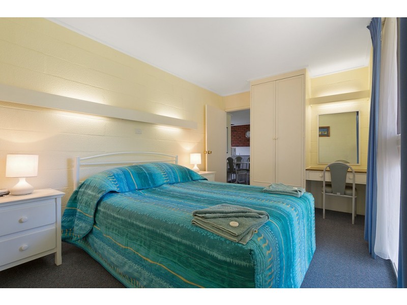 10/11 CHAPMAN AVENUE, Merimbula NSW 2548