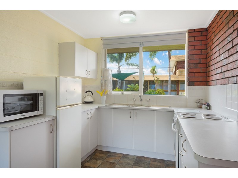 10/11 CHAPMAN AVENUE, Merimbula NSW 2548