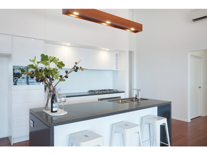 4 Kira Lani Court, Tura Beach NSW 2548