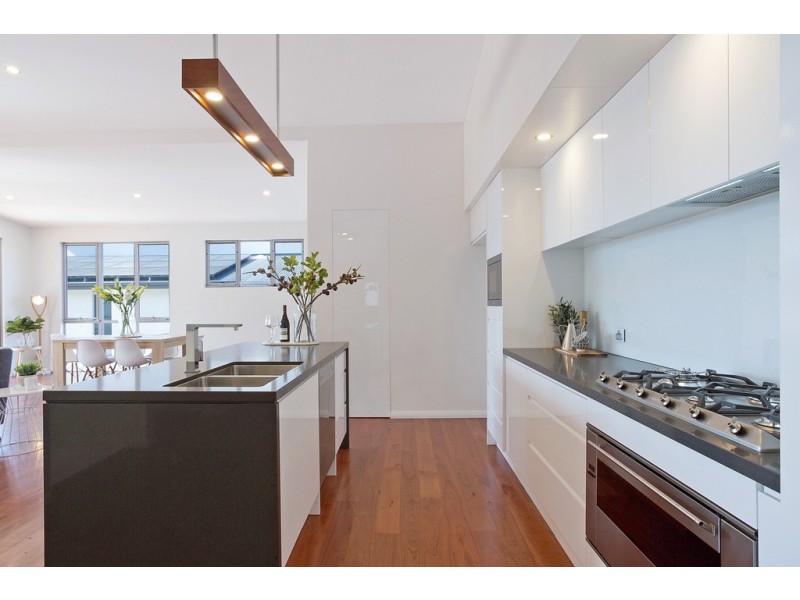 4 Kira Lani Court, Tura Beach NSW 2548