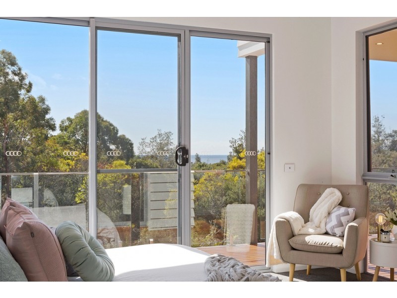 4 Kira Lani Court, Tura Beach NSW 2548