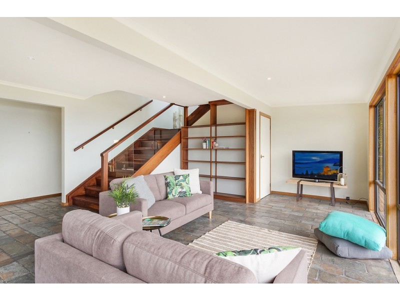 18 WEEMILAH DRIVE, Pambula Beach NSW 2549