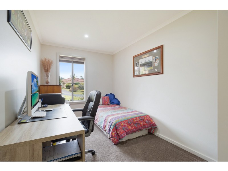 15 TELOPEA CRESCENT, Tura Beach NSW 2548