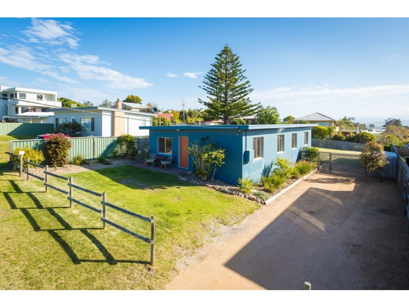 3 APOONA STREET, Merimbula NSW 2548