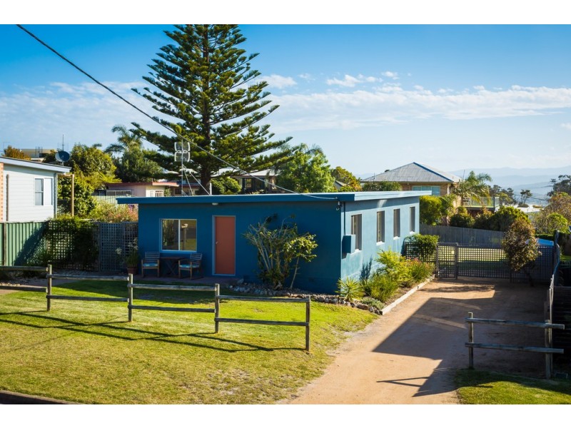 3 APOONA STREET, Merimbula NSW 2548