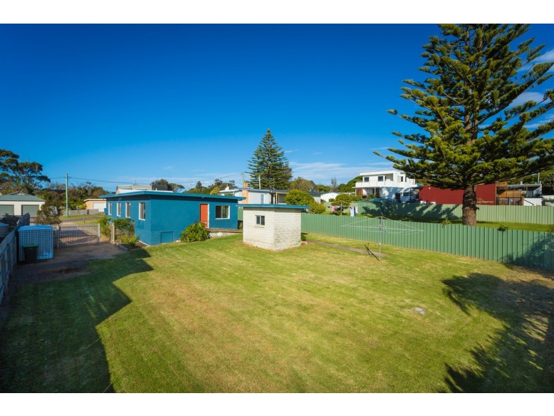 3 APOONA STREET, Merimbula NSW 2548